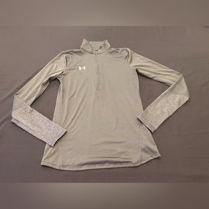 Under Armour women’s grey 1/4 zip pullover. Size XS